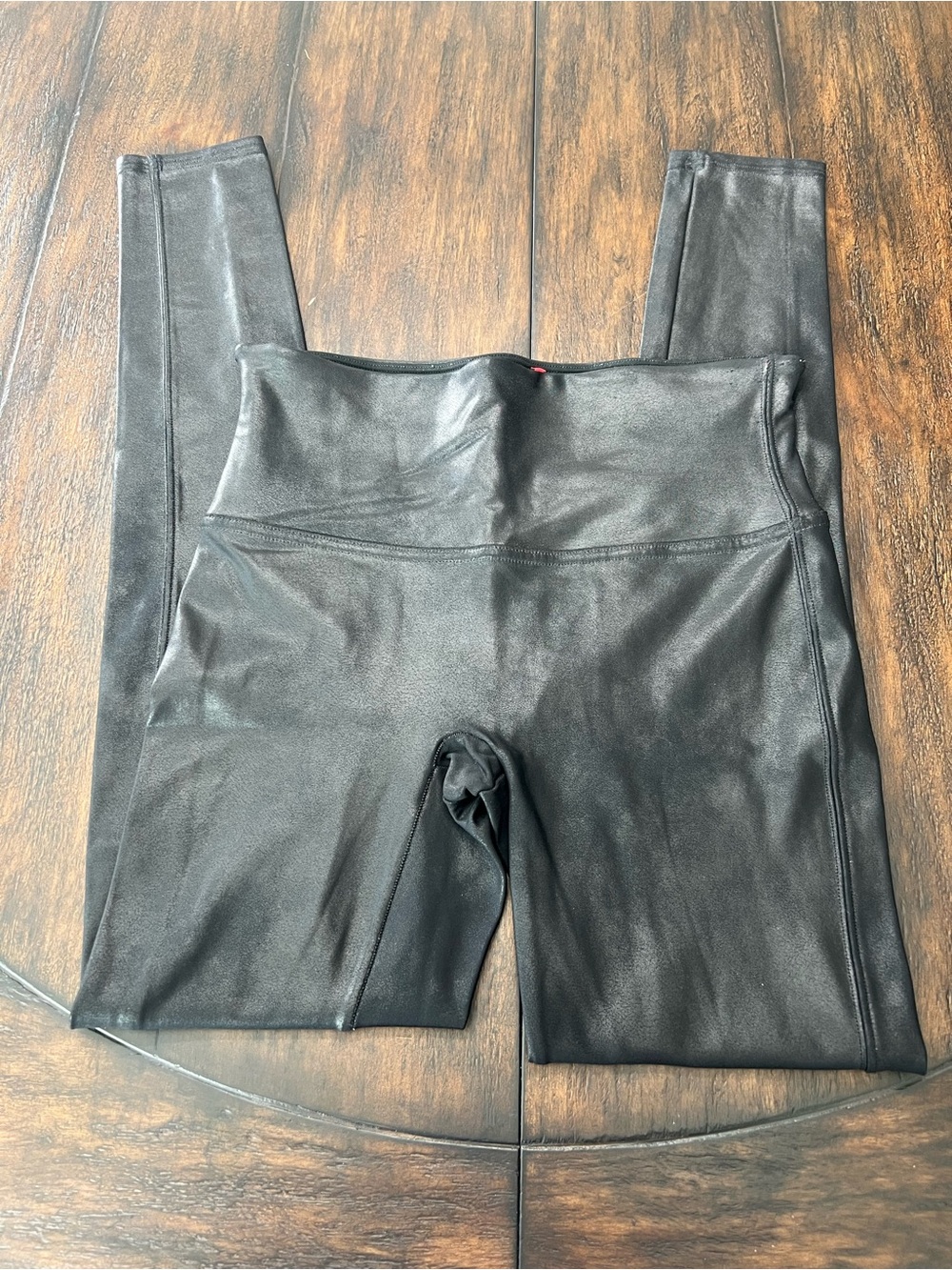 Spanx Black Faux Leather Leggings Women’s Size Med Sleek Slimming Sexy